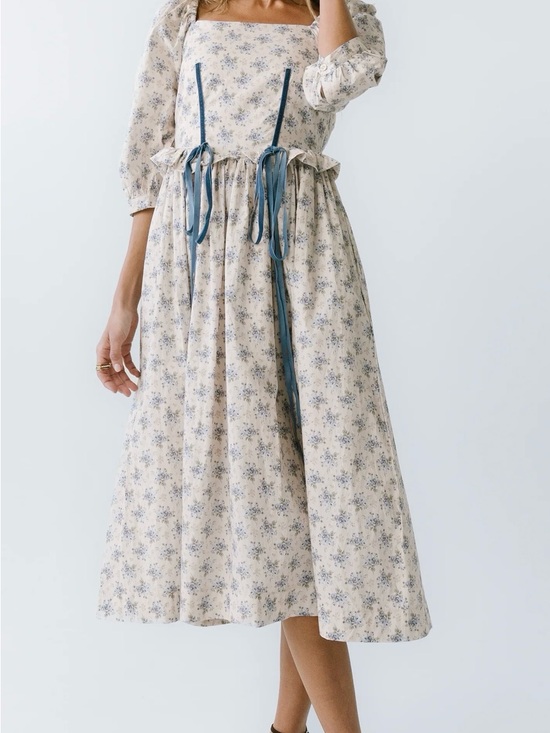 bohme Dresses & Skirts - bohme Cream Midi Dress with Blue Floral Print and Blue Ribbon Ties L NWT